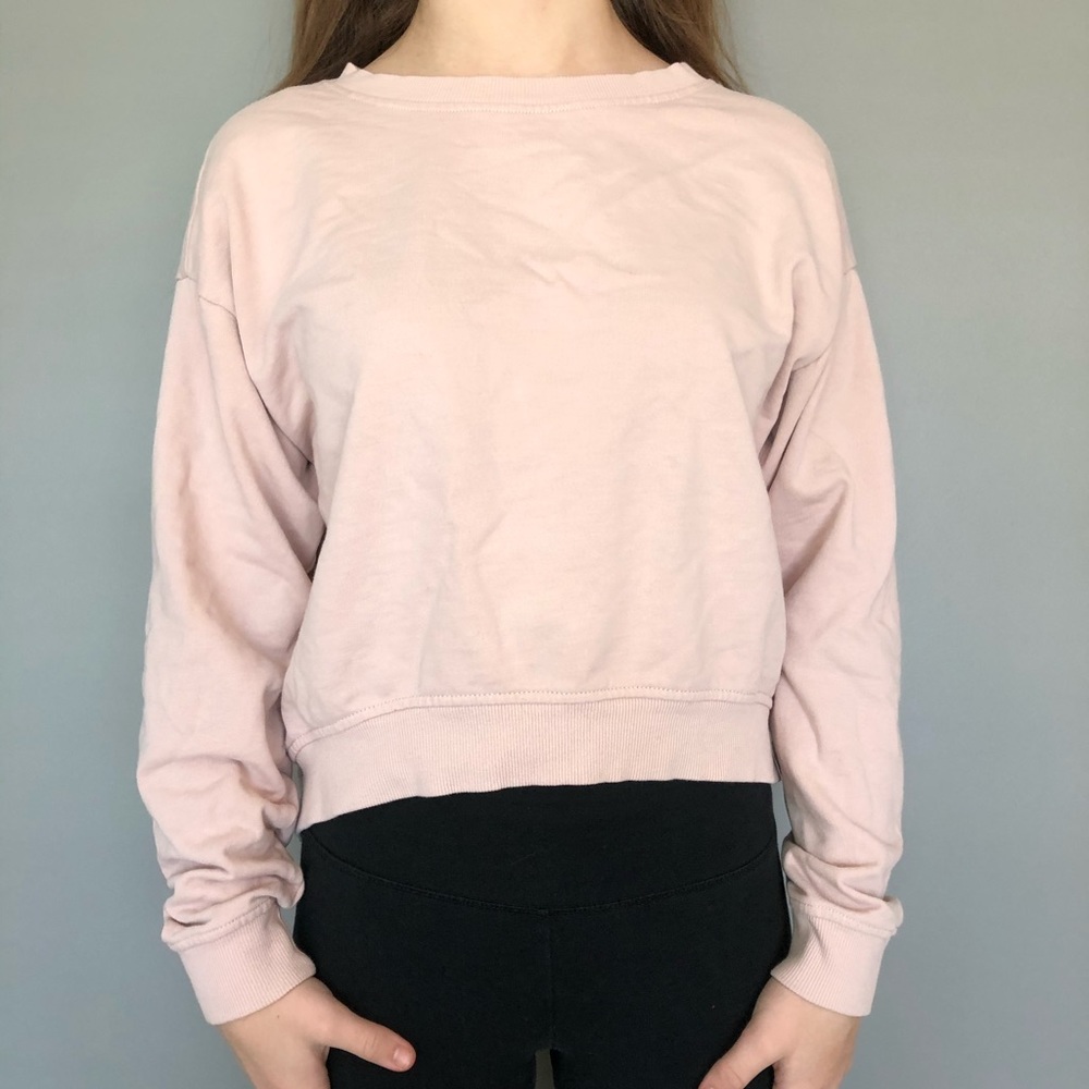 pink cropped sweatshirt